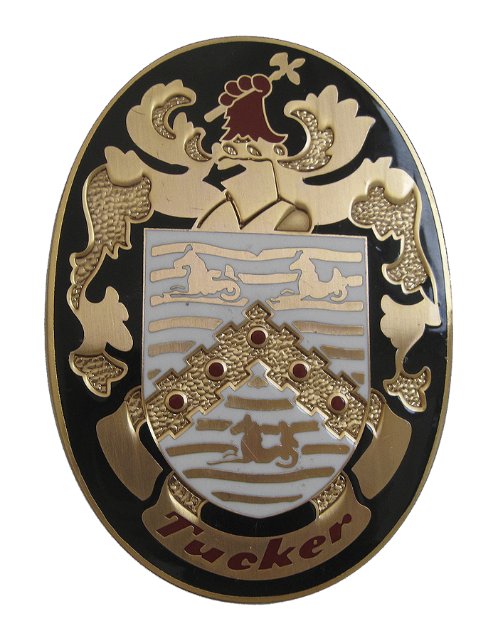 Logo Tucker
