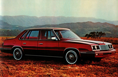 BRPLYMOUTHCARAVELLECA19838401