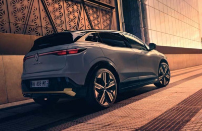 BRRENAULTMEGANEETECHES20212201